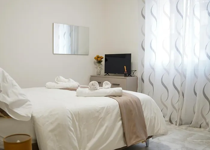 Apartment Futura Home, Fiera Con Parcheggio Privato Bologna