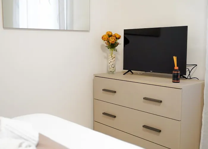 Futura Home, Fiera Con Parcheggio Privato Apartamento *